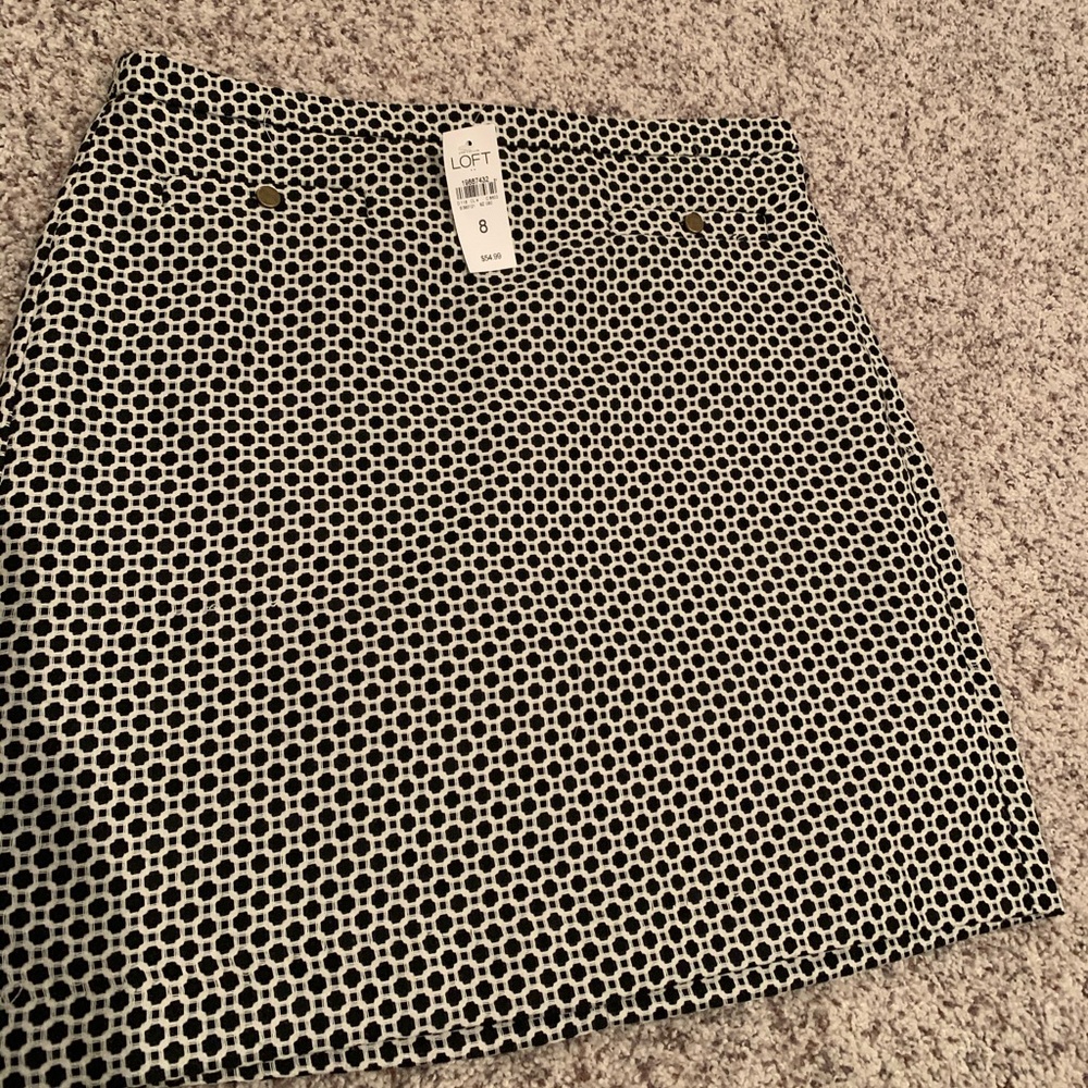 NWT Loft women’s skirt. Size 8